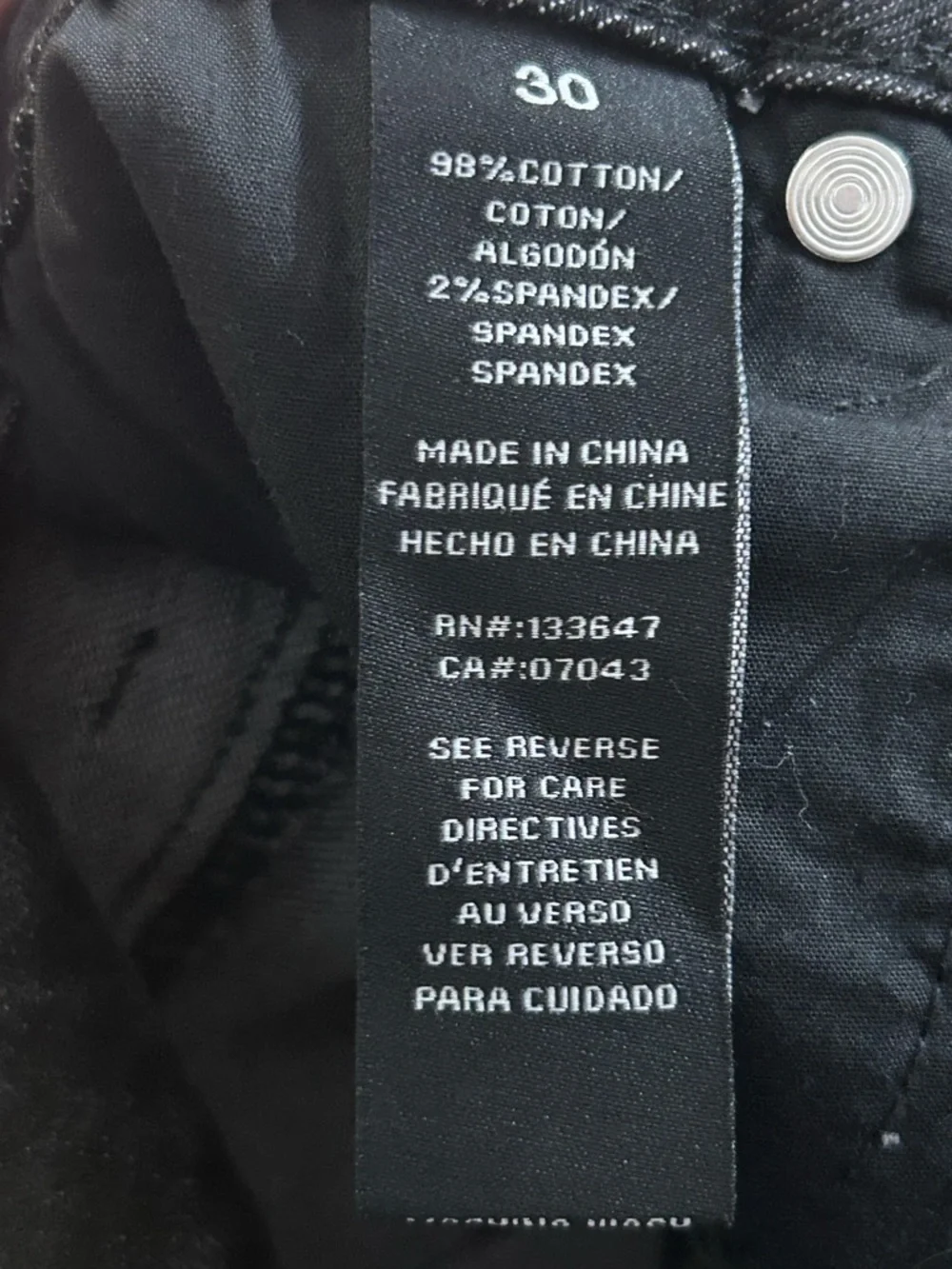 Kendall + Kylie Women's The Icon High Rise Straight sz 30 Black Denim Distressed - Picture 7 of 11